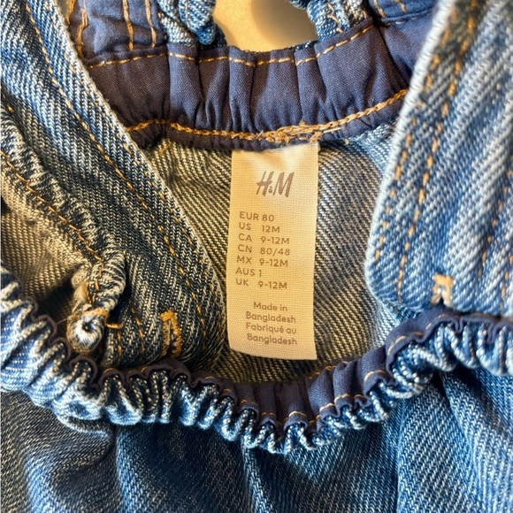H&M Baby Denim Skirt with Suspenders | baby Jean skirt - Picture 2 of 4